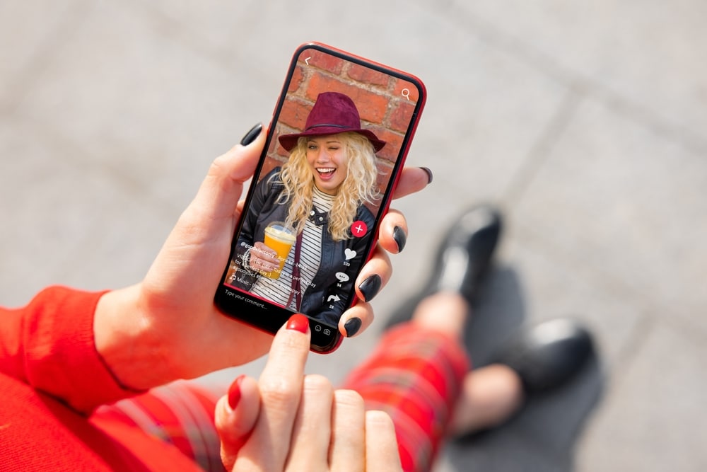 Comment faire une video TIKTOK ? : Montage & Réalisation - La Revue Tech