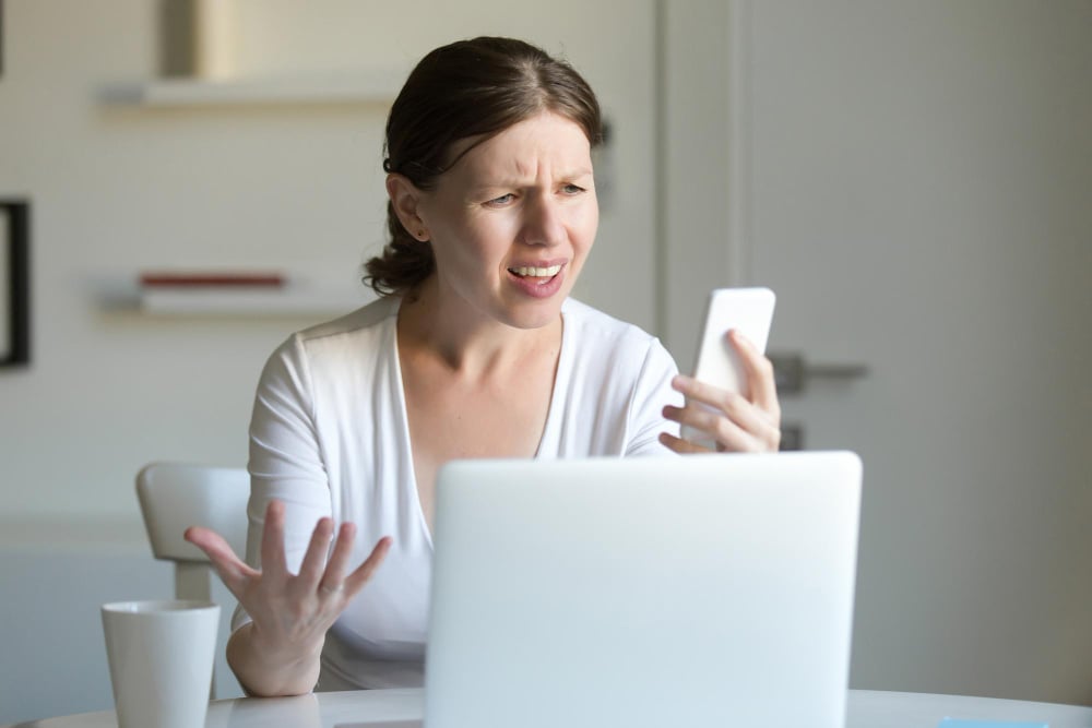 Les dégâts sont parfois difficilement mesurables contrats de réservation annulés, retours clients négatifs, visibilité amoindrie Les dégâts sont parfois difficilement mesurables contrats de réservation annulés, retours clients négatifs, visibilité amoindrie