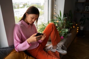 Premier smartphone les critères essentiels pour choisir le bon téléphone pour votre adolescent