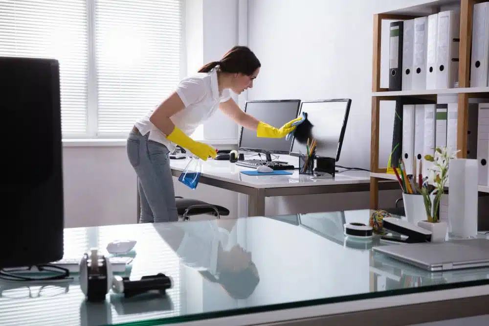 professionnel pour propreté locaux à Paris